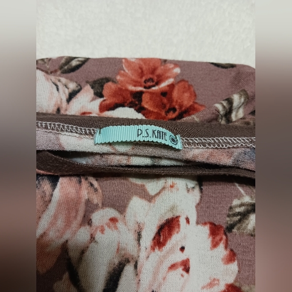P.S.KATE Boutique Women's Mauve Floral Long Sleeve Top - Picture 4 of 6